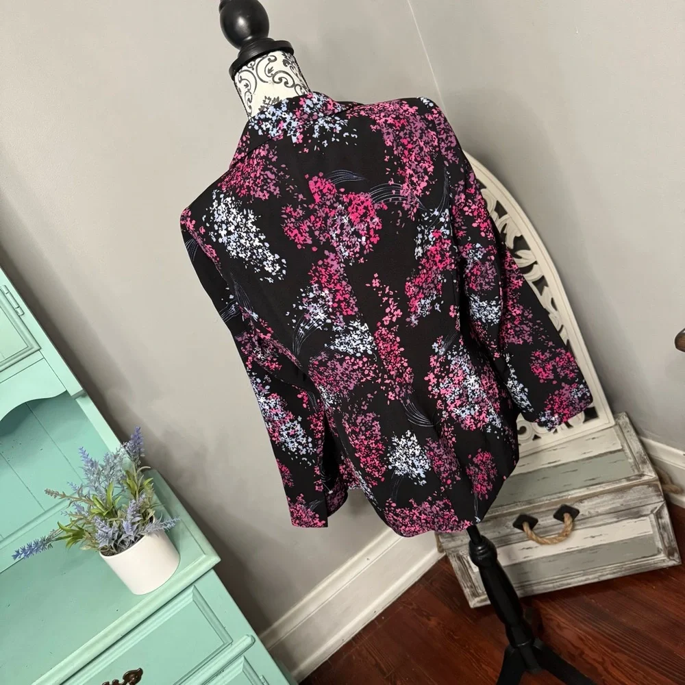 Lane Bryant The Bryant Boho Floral Crepe Blazer Suit Jacket Size 14P NWT - Picture 8 of 14